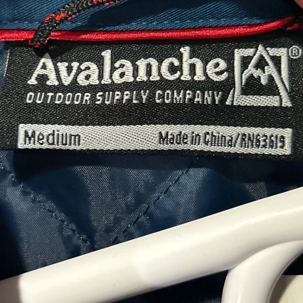 Avalanche Outdoor Supply Co Mens Medium Quilted Flannel Shirt Jacket Red Plaid